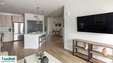 560 Jack Clift Blvd in Madison, AL - Building Photo - Building Photo