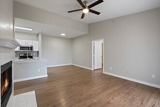 Lakes At Lewisville in Lewisville, TX - Building Photo - Building Photo