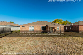 4602 Greyhound Dr in Killeen, TX - Building Photo - Building Photo