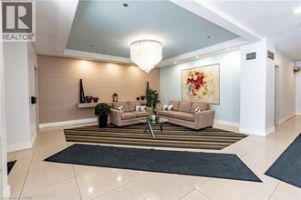 170 Water St N in Cambridge, ON - Building Photo - Building Photo