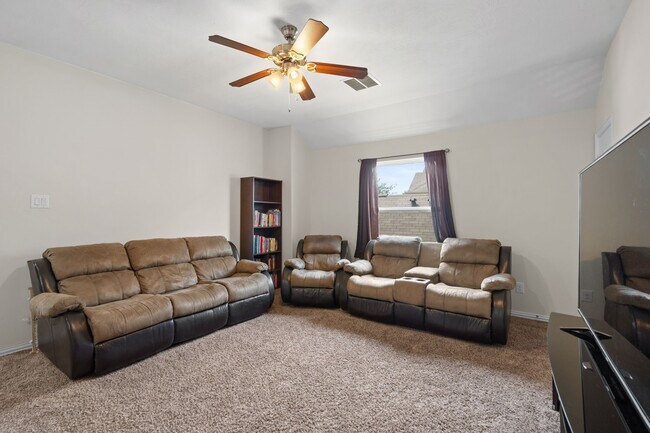 4218 Audrey Manor Ln