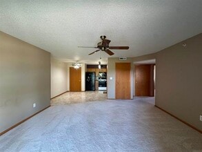 4705 Chadwick Rd, Unit Unit 3 in Cedar Falls, IA - Building Photo - Building Photo