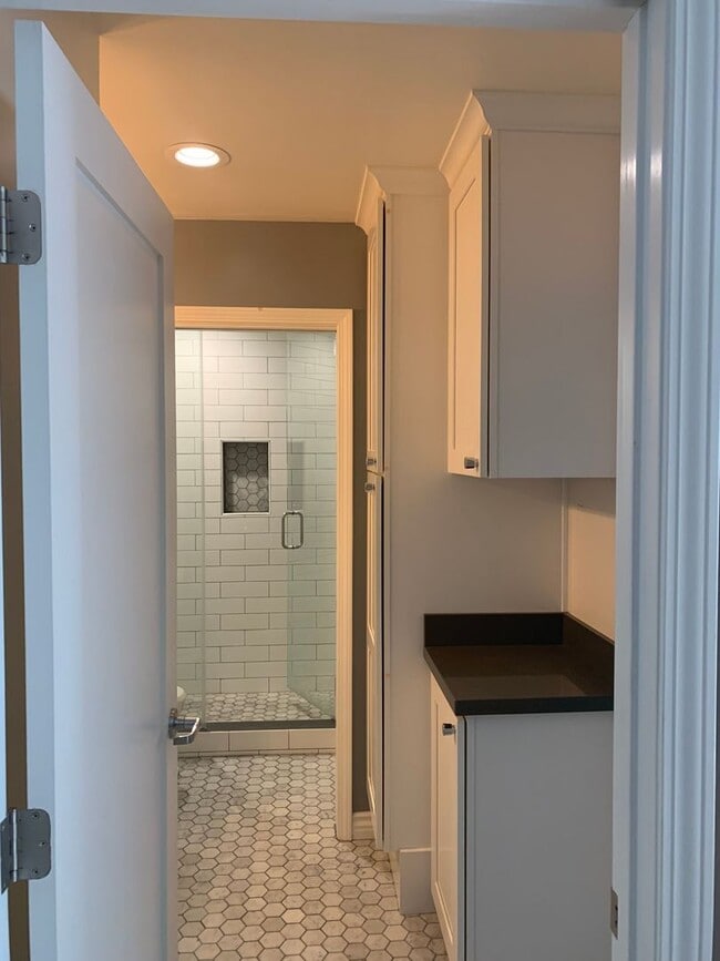 972 Larrabee St in West Hollywood, CA - Building Photo - Building Photo