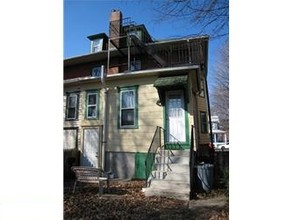 28 W Madison Ave in Collingswood, NJ - Building Photo - Building Photo