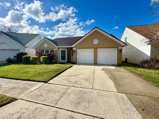 929 Beresford Way in Lake Mary, FL - Building Photo - Building Photo