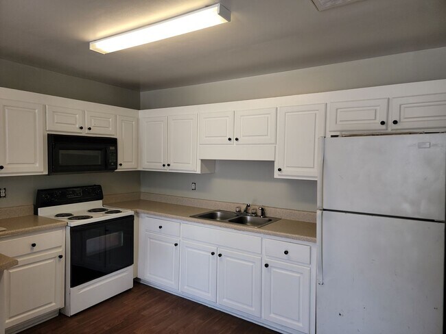 142 Keyport Ct in Orangeburg, SC - Building Photo - Building Photo