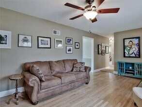 6130 Walmer St in Mission, KS - Building Photo - Building Photo