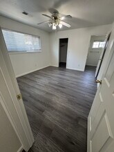 557 W Donna Dr in Merced, CA - Building Photo - Building Photo