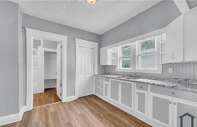 1174 La Croix Ave in Akron, OH - Building Photo - Building Photo