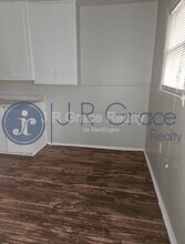 602 E Navarro St in Mart, TX - Building Photo - Building Photo