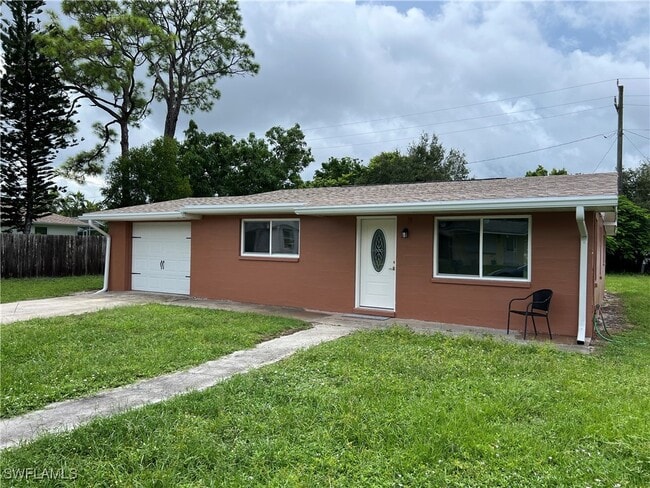 property at 9007 Somerset Ln
