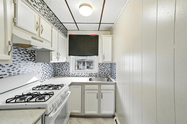 439 Lowell St in Lawrence, MA - Building Photo - Building Photo