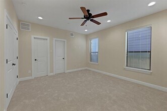 1137-15th 1/2 W 15th 1/2 St in Houston, TX - Building Photo - Building Photo