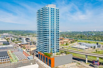 Sunalta Heights in Calgary, AB - Building Photo - Building Photo