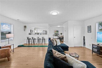 3303 6th St SW in Lehigh Acres, FL - Building Photo - Building Photo