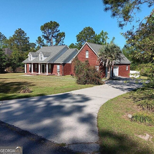 1317 Kermit Dr in Statesboro, GA - Foto de edificio - Building Photo
