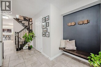 54 Geranium Ave in Hamilton, ON - Building Photo - Building Photo