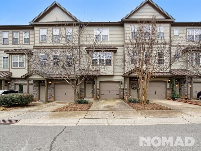 2614 Stewart Pines Dr in Raleigh, NC - Building Photo - Building Photo