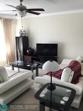 73 Brighton Dr in Boca Raton, FL - Building Photo - Building Photo