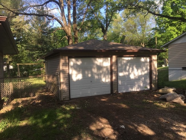 108 Hillsdale St in Battle Creek, MI - Building Photo - Building Photo