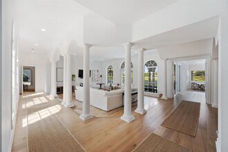2377 Golf Brook Dr in Wellington, FL - Building Photo - Building Photo