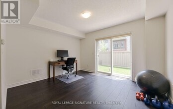 31 Faye St in Brampton, ON - Building Photo - Building Photo