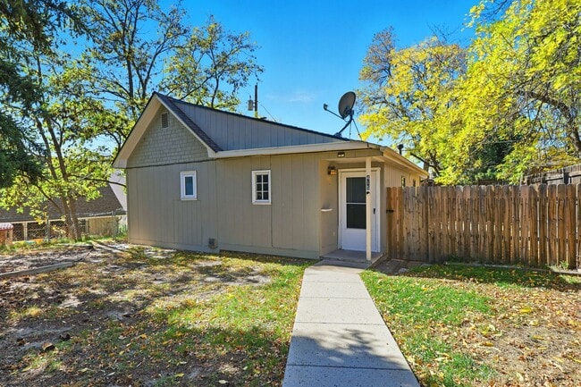 property at 415 Lewis St