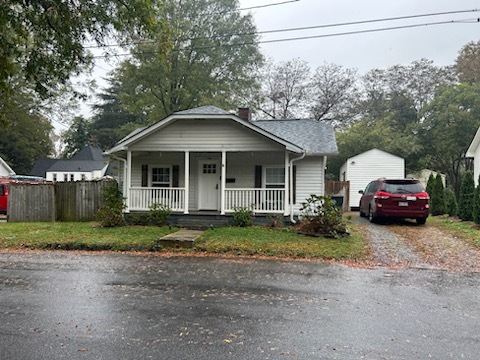 108 S Tracy St in Kings Mountain, NC - Building Photo