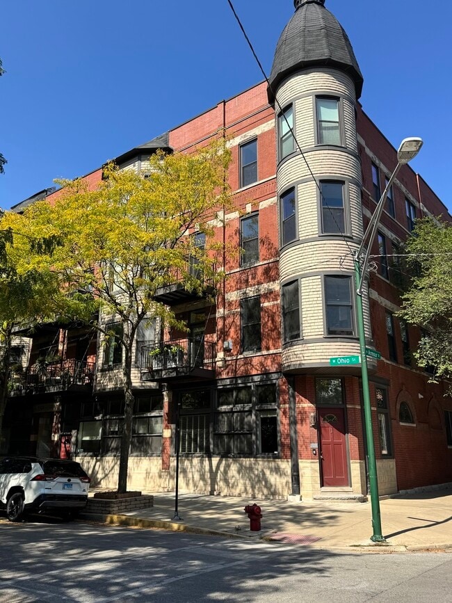1502 W Ohio St in Chicago, IL - Building Photo - Building Photo