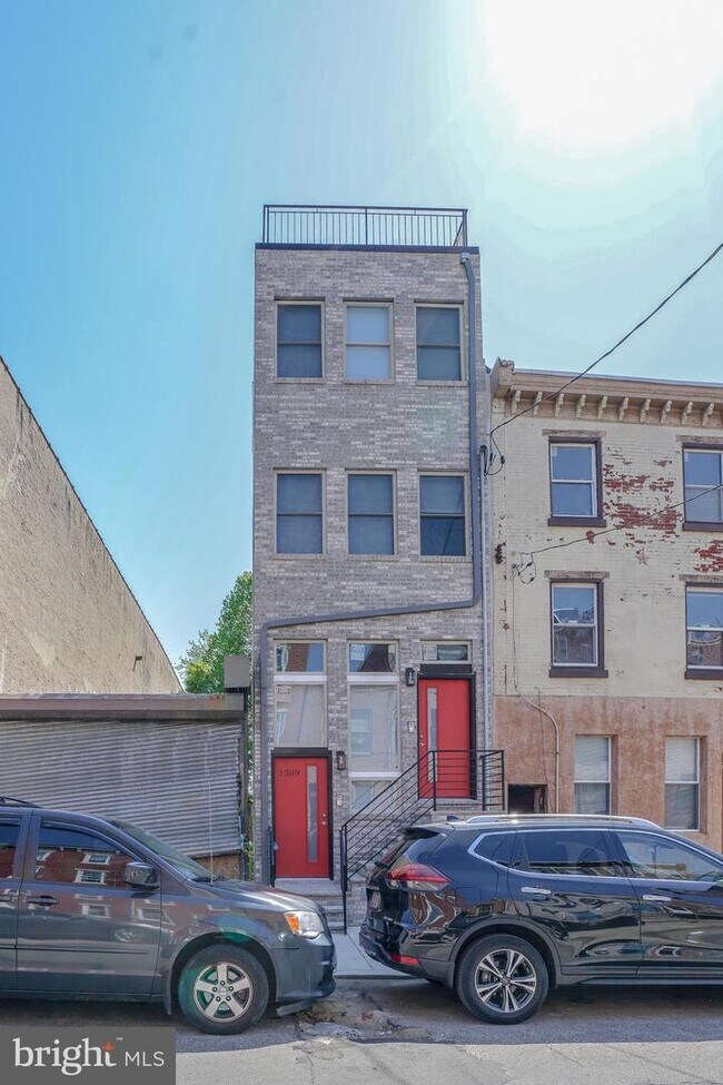1309 N Randolph St-Unit -2 in Philadelphia, PA - Building Photo - Building Photo