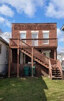 837 N Broadway St in Joliet, IL - Building Photo