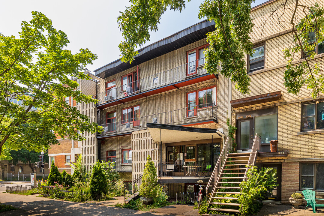 515 Cherrier Rue in Montréal, QC - Building Photo