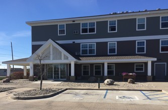 Greenwood Terrace Apartments in Thief River Falls, MN - Building Photo - Building Photo