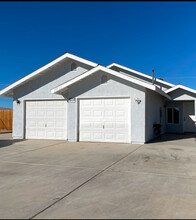 7733 Walpole Ave, Unit A in California City, CA - Building Photo - Building Photo