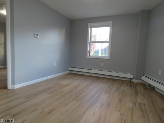 768B State St in Perth Amboy, NJ - Building Photo - Building Photo