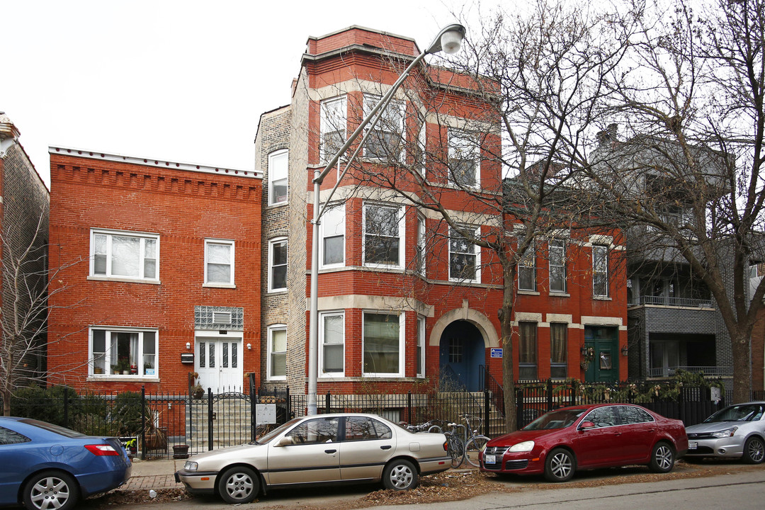 862 N Marshfield Ave in Chicago, IL - Building Photo