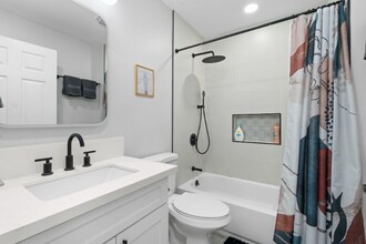 54-100-100 Kamehameha Hwy in Hauula, HI - Foto de edificio - Building Photo