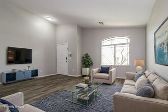 5878 S 238th Ln in Buckeye, AZ - Foto de edificio - Building Photo