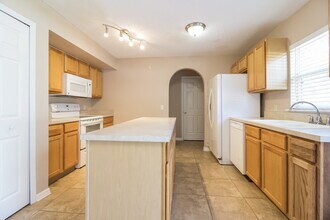 1113 Benan Ct in Apopka, FL - Building Photo - Building Photo