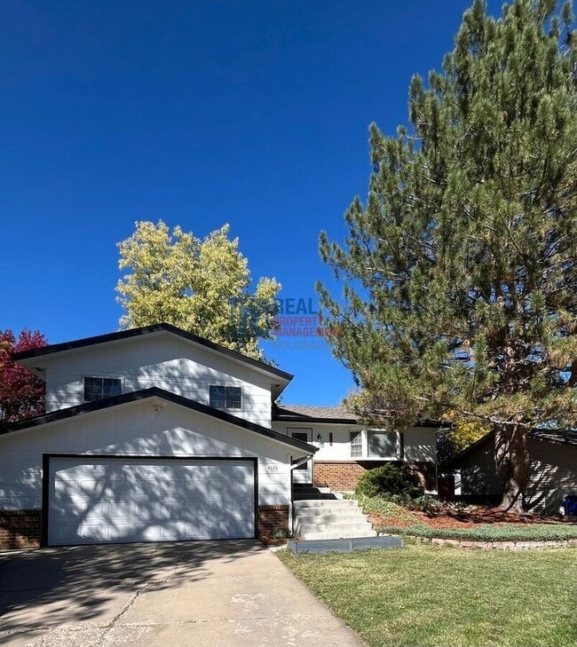 property at 4505 W 5th St