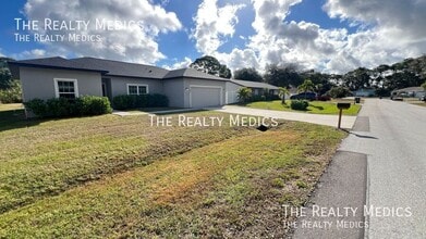1161 Yager Rd SE in Palm Bay, FL - Building Photo - Building Photo