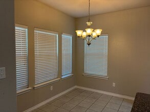 1920 Elizabeth St in Sherman, TX - Building Photo - Building Photo