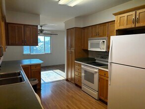 1405 S 1500 E in Salt Lake City, UT - Building Photo - Building Photo
