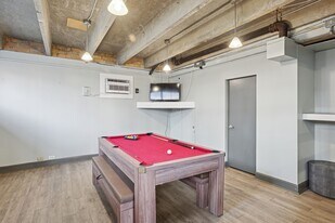 Barbizon Apartments in Nashville, TN - Building Photo