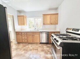 4567 N Eagle Rock Blvd in Los Angeles, CA - Building Photo