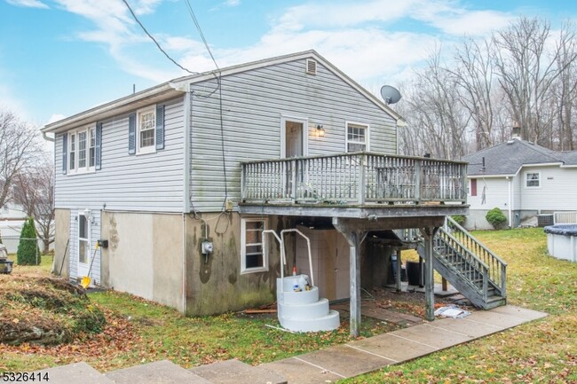 304 Passaic Ave in Ogdensburg, NJ - Foto de edificio - Building Photo