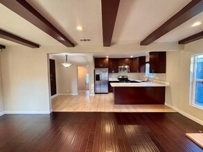 1900 Lundy Ave in Pasadena, CA - Foto de edificio - Building Photo