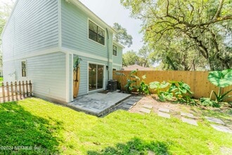 798 Main St in Atlantic Beach, FL - Building Photo - Building Photo