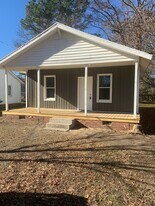 1616 Davis St in Rocky Mount, NC - Building Photo