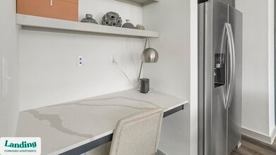 91 Jensen Dr, Unit 4215 in Houston, TX - Building Photo - Building Photo